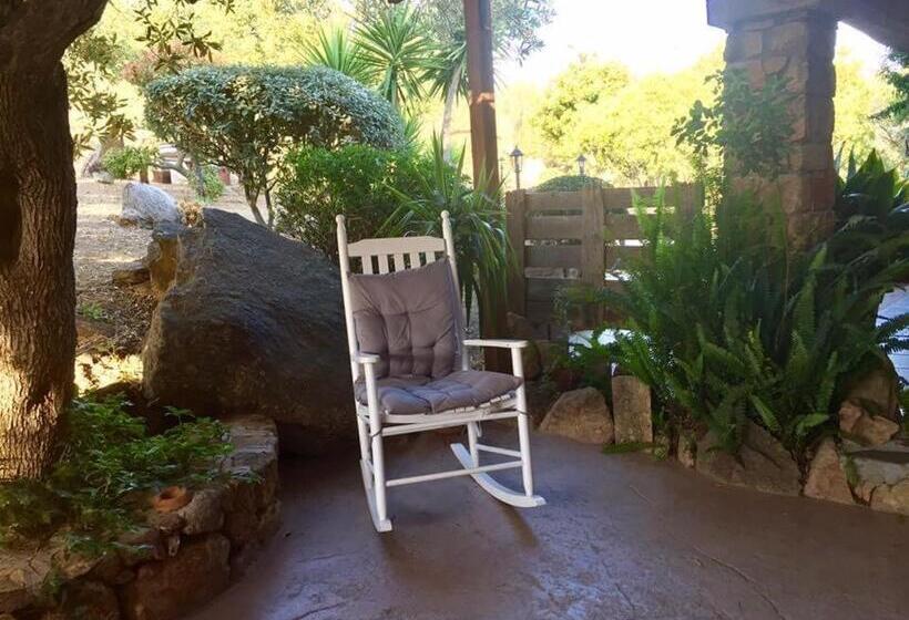 مبيت وإفطار Agriturismo Muru Idda