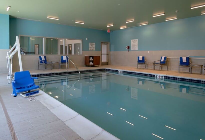 בית מלון כפרי Holiday Inn Express & Suites   Tulsa Downtown   Arts District, An Ihg