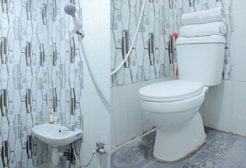 فندق Oyo 120 Gp Residence