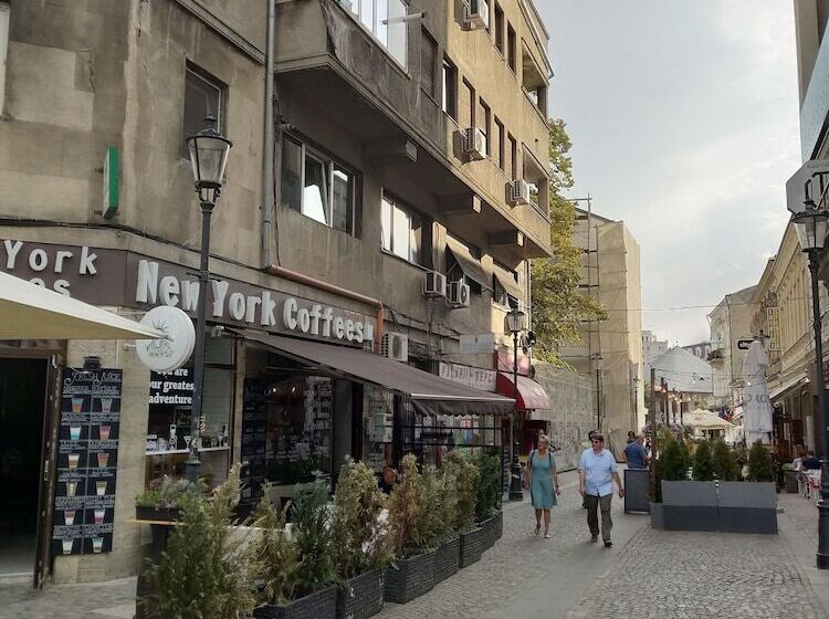 Bauhaus Bucharest   Hostel