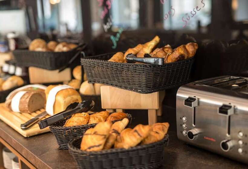 호텔 Holiday Inn   The Niu, Charly Frankfurt City, An Ihg