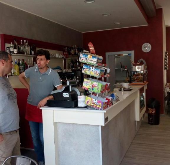 بنسيون Affittacamere Il Borgo