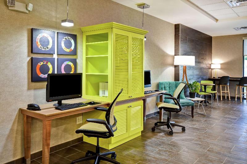 Отель Home2 Suites By Hilton Lagrange