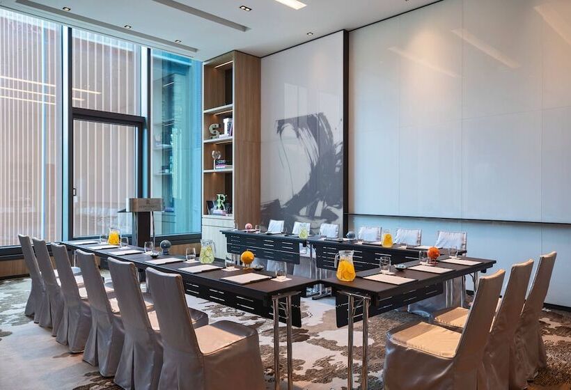 هتل Renaissance Taipei Shihlin