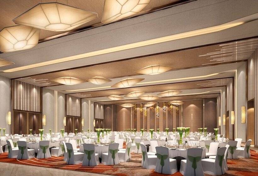 ホテル Holiday Inn Shaoguan Downtown, An Ihg