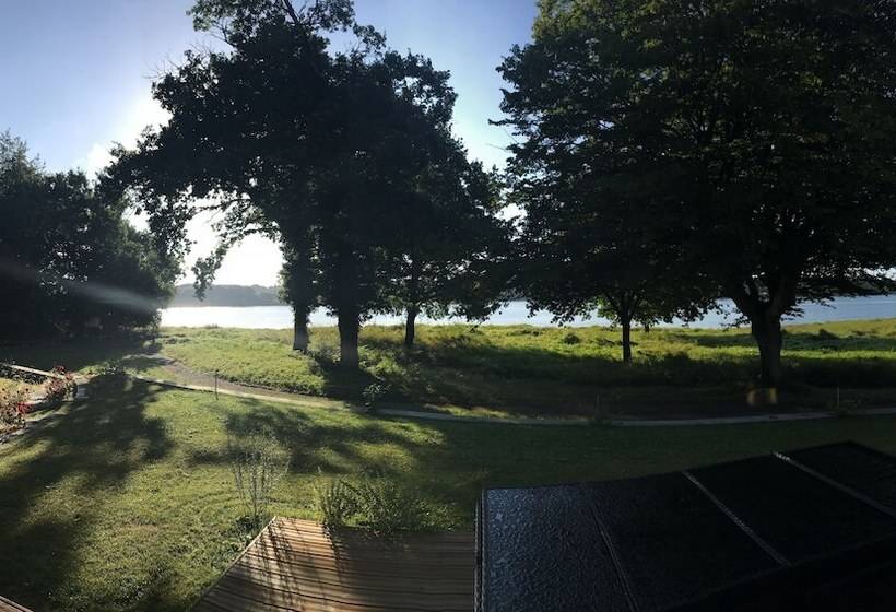 Bed and Breakfast L Hermine Du Lac