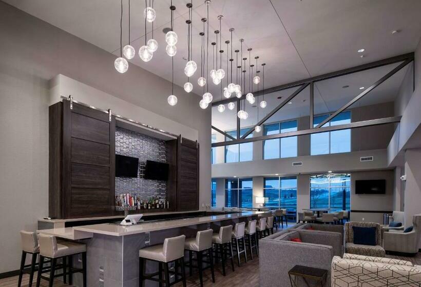 هتل Stonehill Lawrence, Trademark Collection By Wyndham