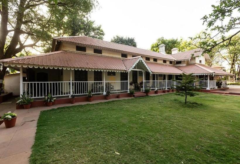 هتل Mpt Karnikar Bungalow