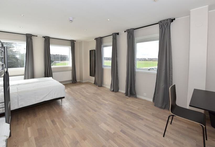Måby Park & Hotell