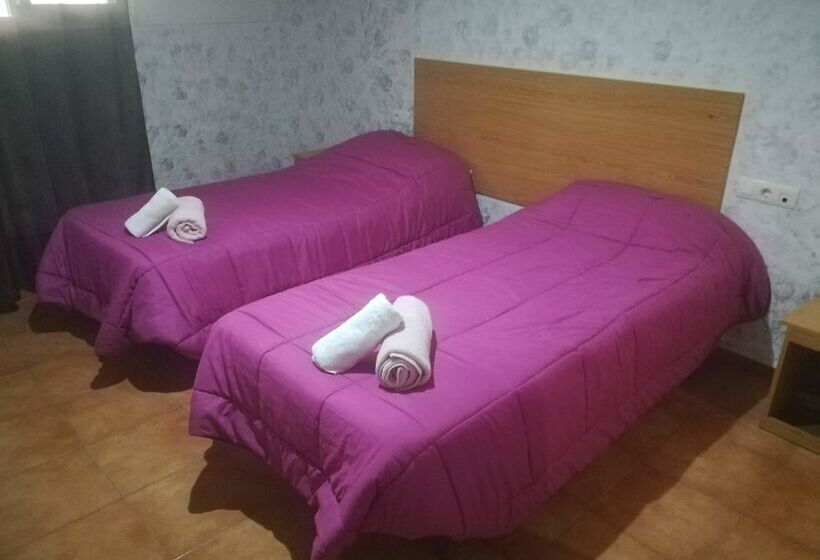 پانسیون Cafe Hostal Casa Manolo