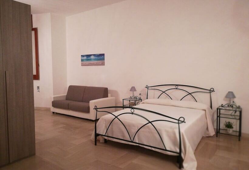 민박 Le Strazzigne