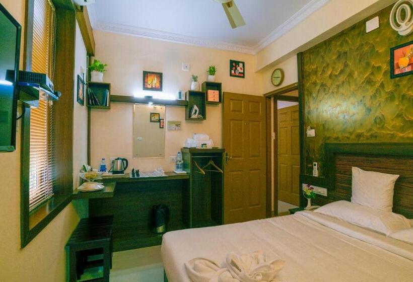 Отель Blue Bell Cochin Airport