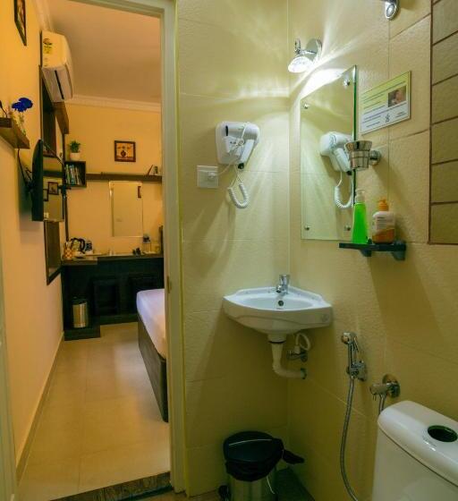 Отель Blue Bell Cochin Airport