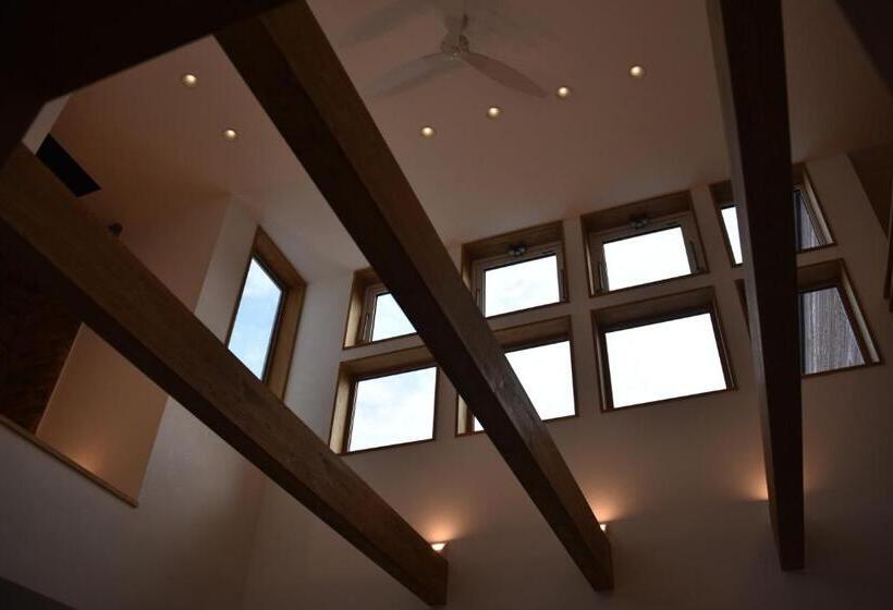 膳宿费 Shiretokoserai