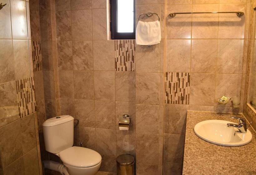 استراحتگاه Complex Bolyarsko Selo & Spa