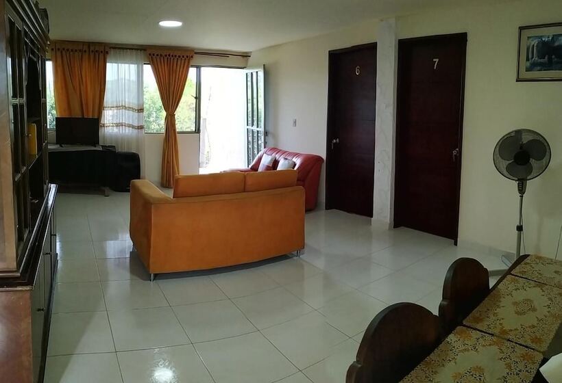 هتل Merkezi Saray