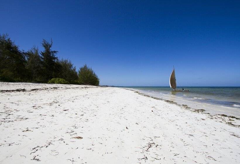 אתר נופש Fun Beach