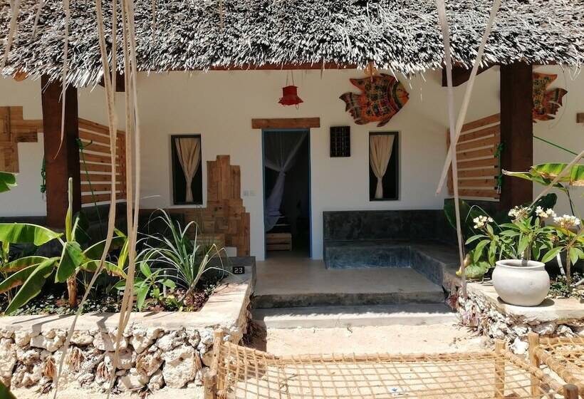 אתר נופש Fun Beach