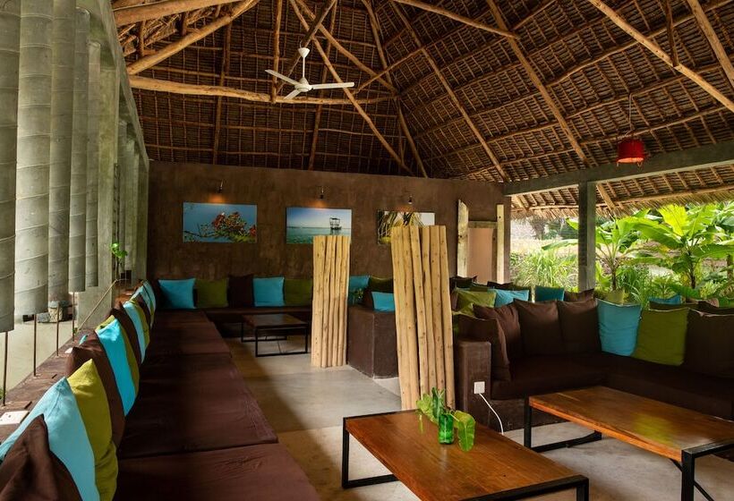 אתר נופש Fun Beach