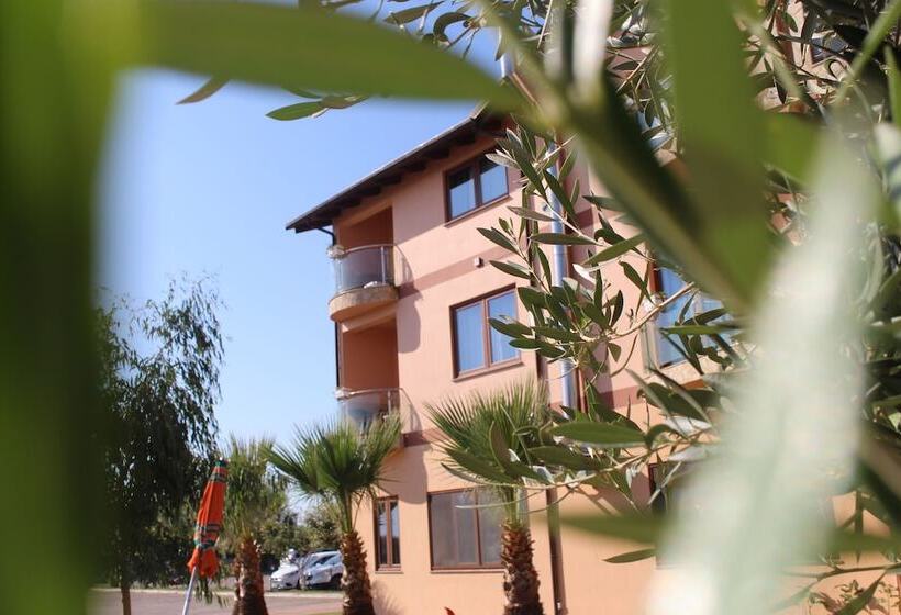 هتل Rambuje Resort