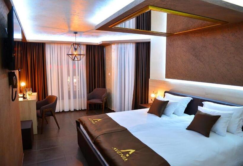 پانسیون Restaurant & Apartments & Rooms Avenia