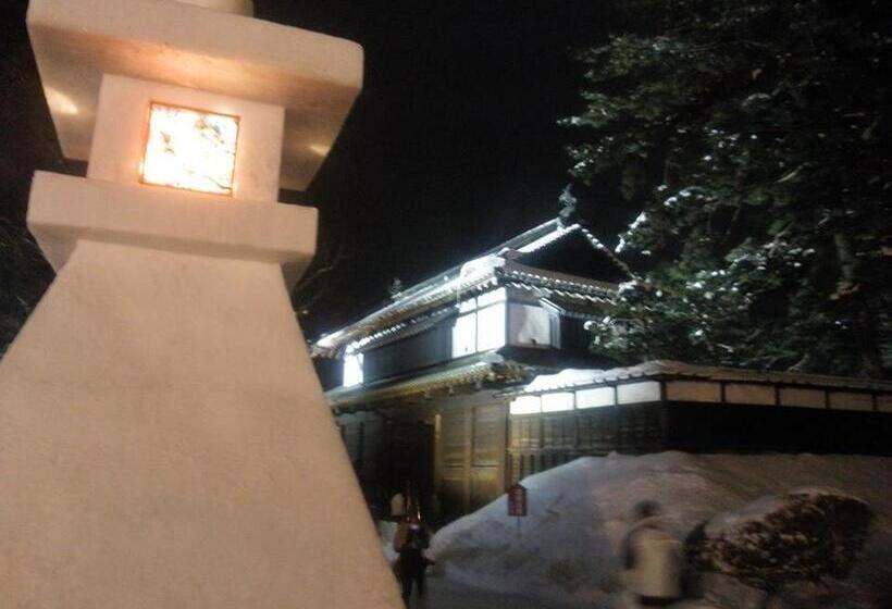 بنسيون Guest House Chara