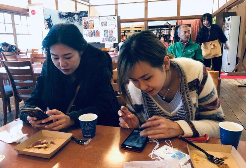 بنسيون Guest House Chara