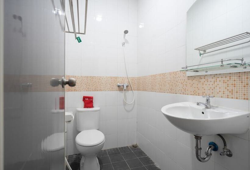 پانسیون Reddoorz Plus @ Danau Sunter Utara