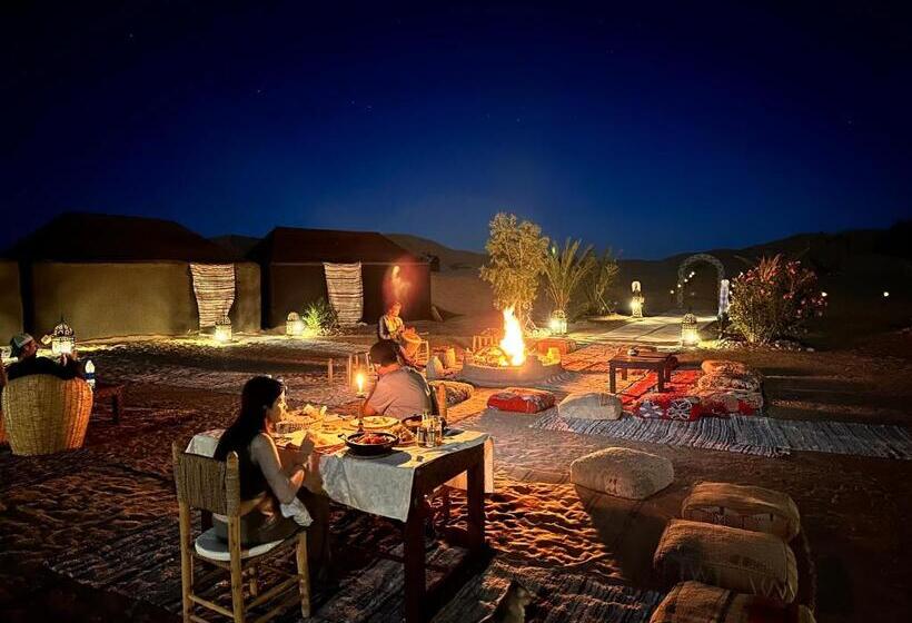 تختخواب و صبحانه Sahara Wellness Camp