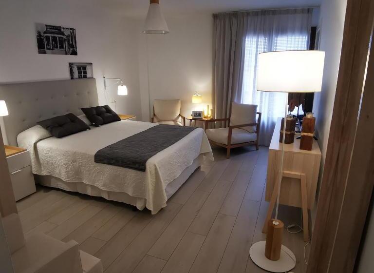 פנסיון La Roka