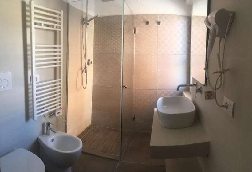 مبيت وإفطار Robin Rooms