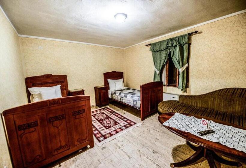 مُتل Srpsko Andrejevo Selo