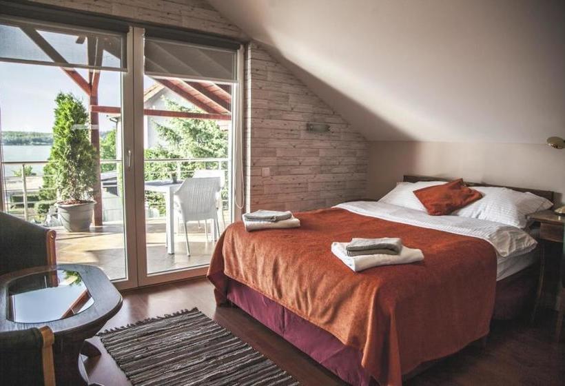 مُتل Vila Mila Riverside Apartments