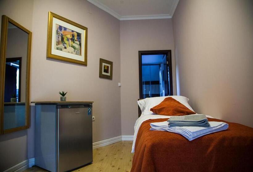 مُتل Vila Mila Riverside Apartments