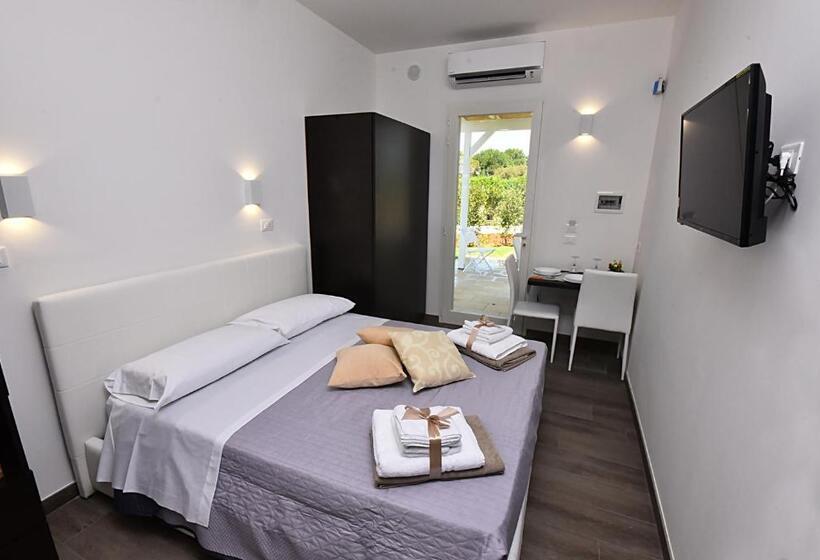 住宿加早餐  Borgo Fiorito Relais