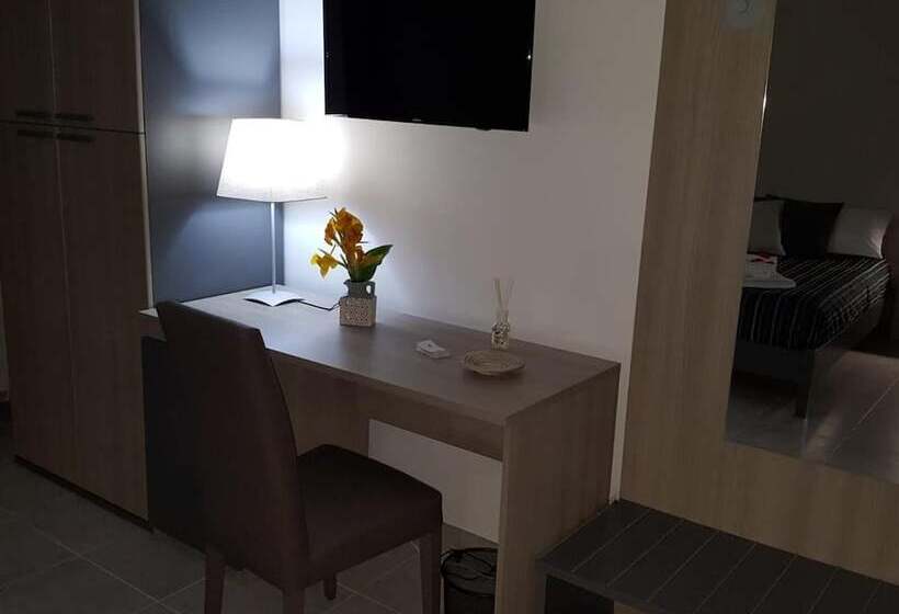 تختخواب و صبحانه Kalurya