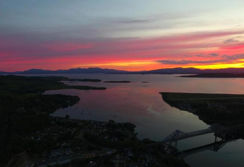 مبيت وإفطار Tyndrum Lodges