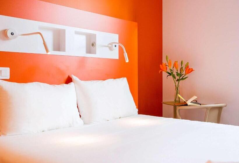בית מלון כפרי Ibis Budget Dieppe Centre Port