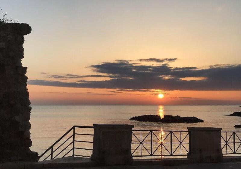 پانسیون Miramare