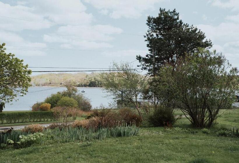 مبيت وإفطار The Kitch Inn   Boutique Inn And Wine Bar