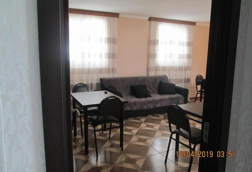 پانسیون Guesthouse Elli & Cottages