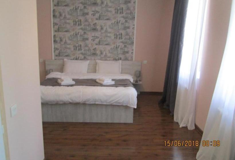 پانسیون Guesthouse Elli & Cottages