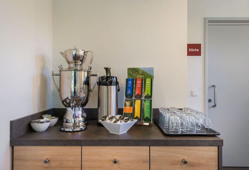 Signature East Hotel Apartment