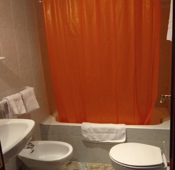 Общежитие Hostal Restaurante El Cazador