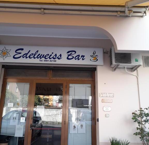 酒店 Edelweiss