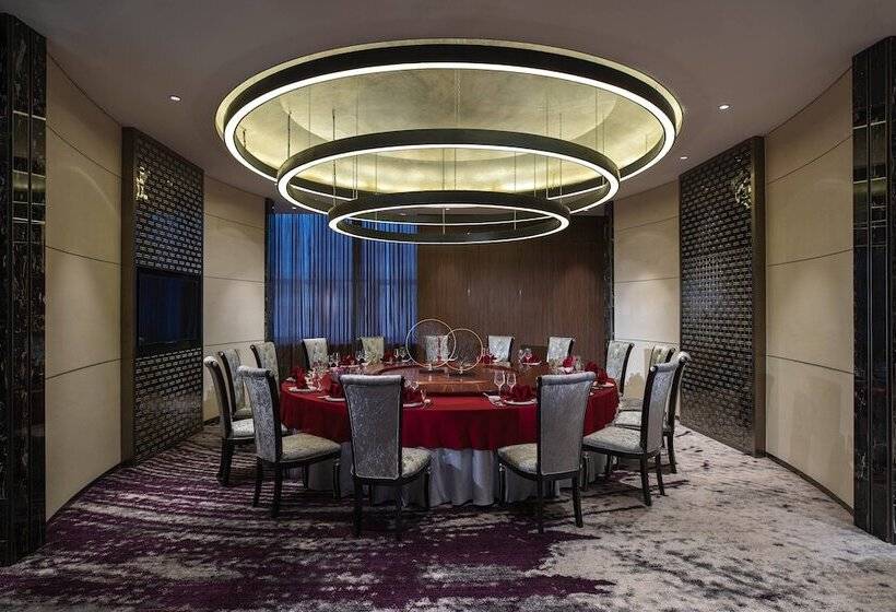فندق Renaissance Shenyang West