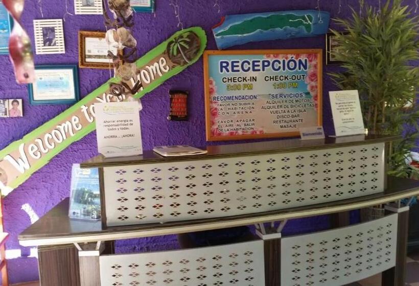 هاستل Posada Nativa Licy