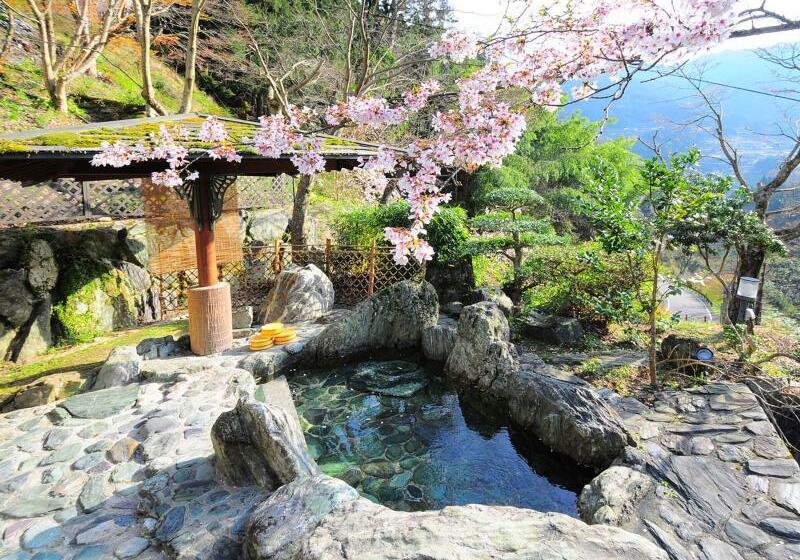 旅館 Kazuraya