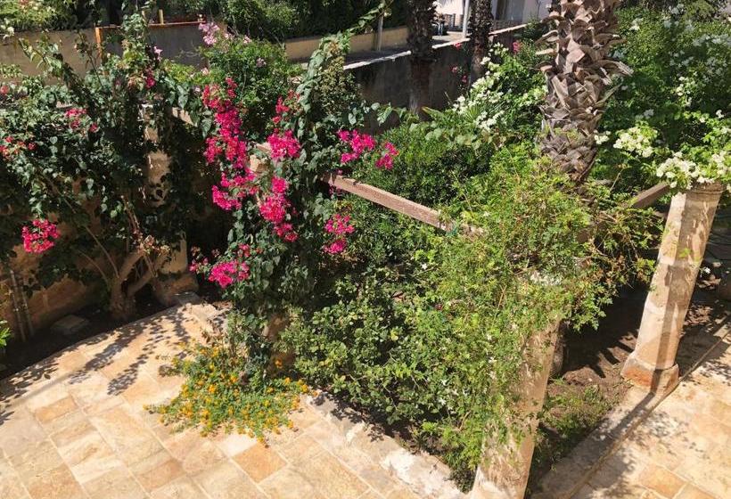 مبيت وإفطار B. & B. Lu Turnitu