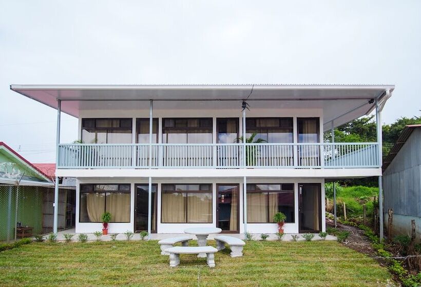 تختخواب و صبحانه Hostel Cattleya   Monteverde, Costa Rica